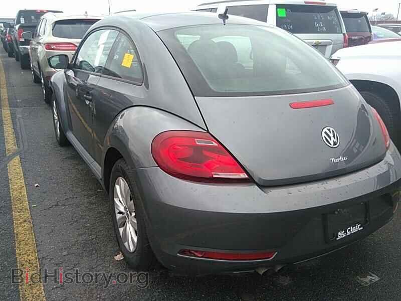 2017 Volkswagen Beetle - VIN: 3VWF17AT2HM618676 - Фото 8
