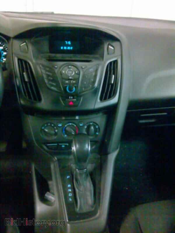 2013 Ford Focus - VIN: 1FADP3E25DL153783 - Photo 4