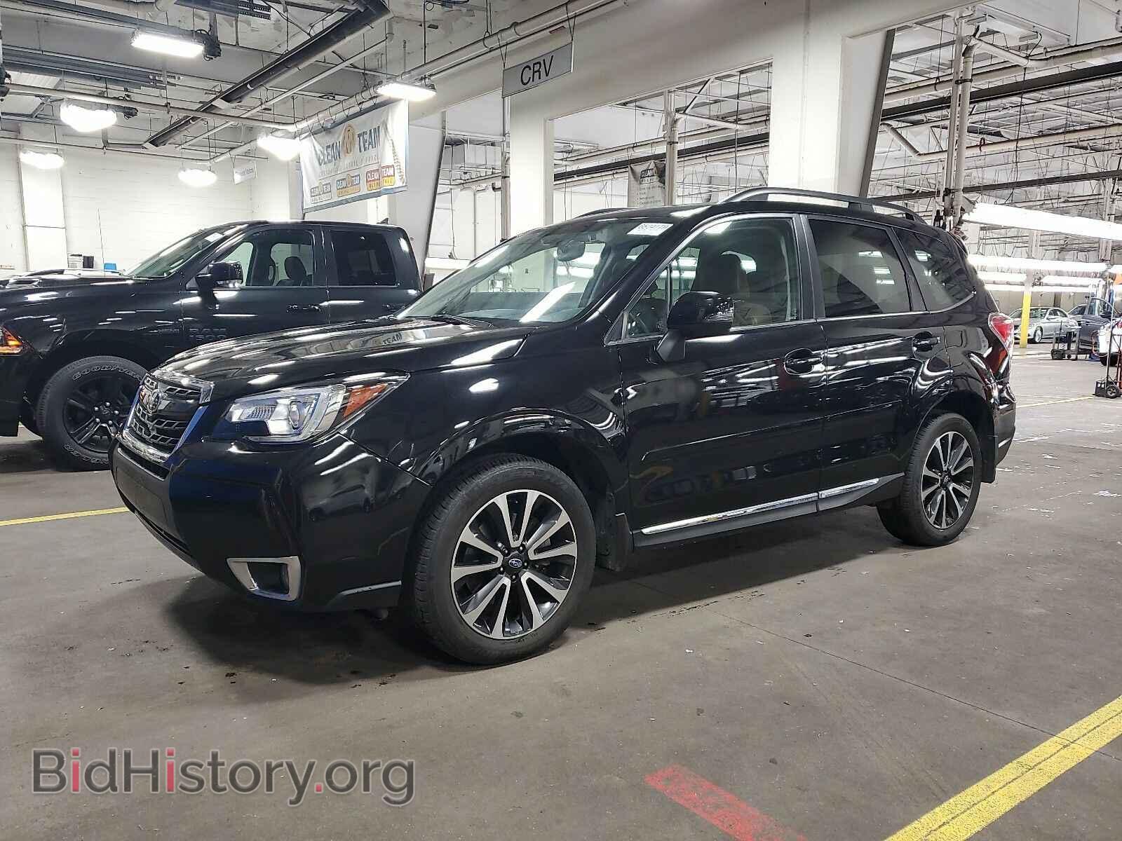 Фотография JF2SJGWC6HH562080 - Subaru Forester 2017