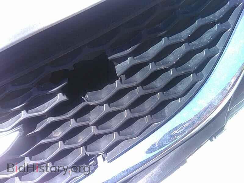 2016 Chrysler 200 - VIN: 1C3CCCAB2GN116243 - Photo 10