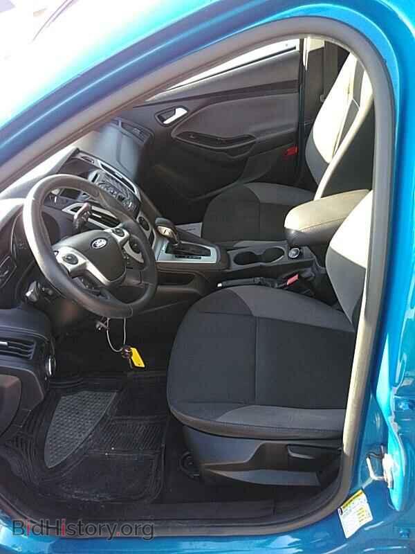 2013 Ford Focus - VIN: 1FADP3K22DL143295 - Photo 3