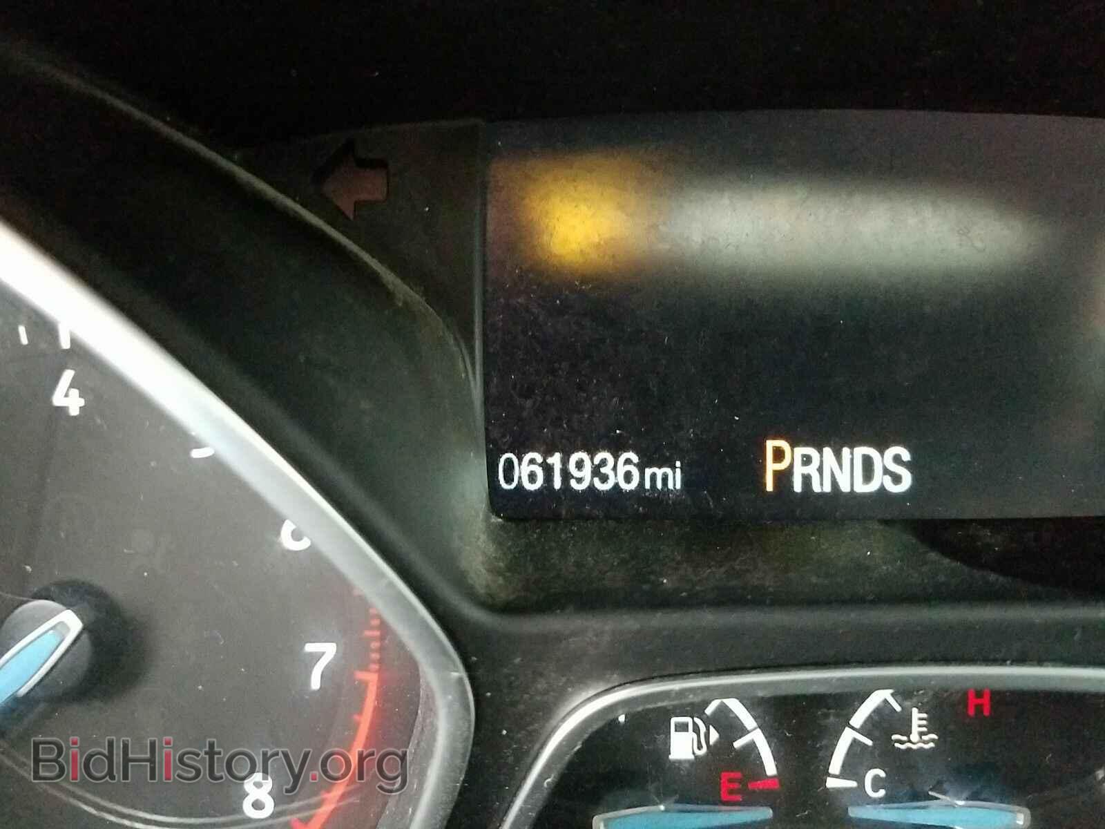 2016 Ford Focus - VIN: 1FADP3K25GL336769 - Photo 5