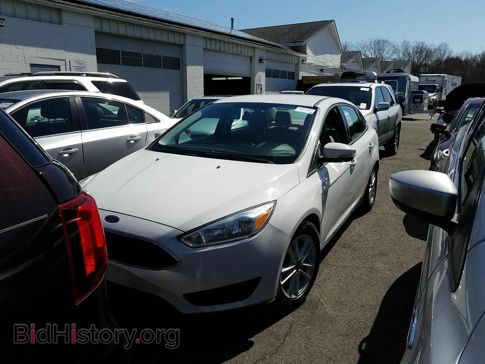 Фотография 1FADP3F24GL277837 - Ford Focus 2016