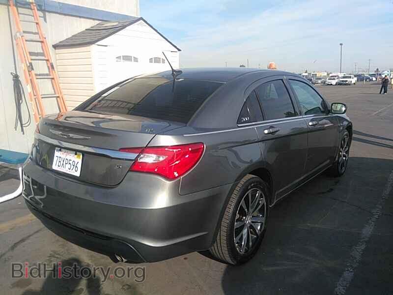 2013 Chrysler 200 - VIN: 1C3CCBCG6DN676331 - Photo 2