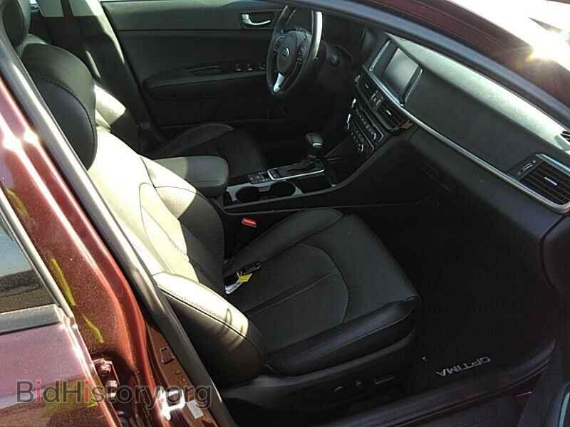 2017 Kia Optima - VIN: 5XXGU4L32HG172010 - Фото 13