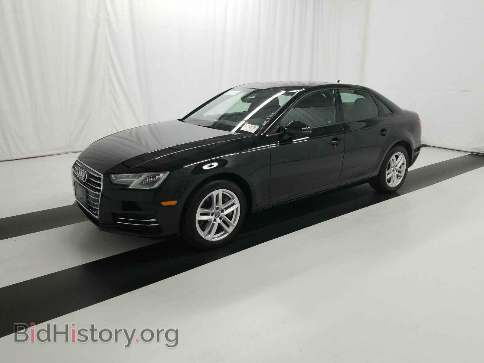 Photo WAUANAF47HN064845 - Audi A4 2017