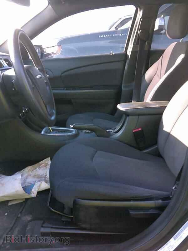 2013 Chrysler 200 - VIN: 1C3CCBAB4DN668218 - Фото 3