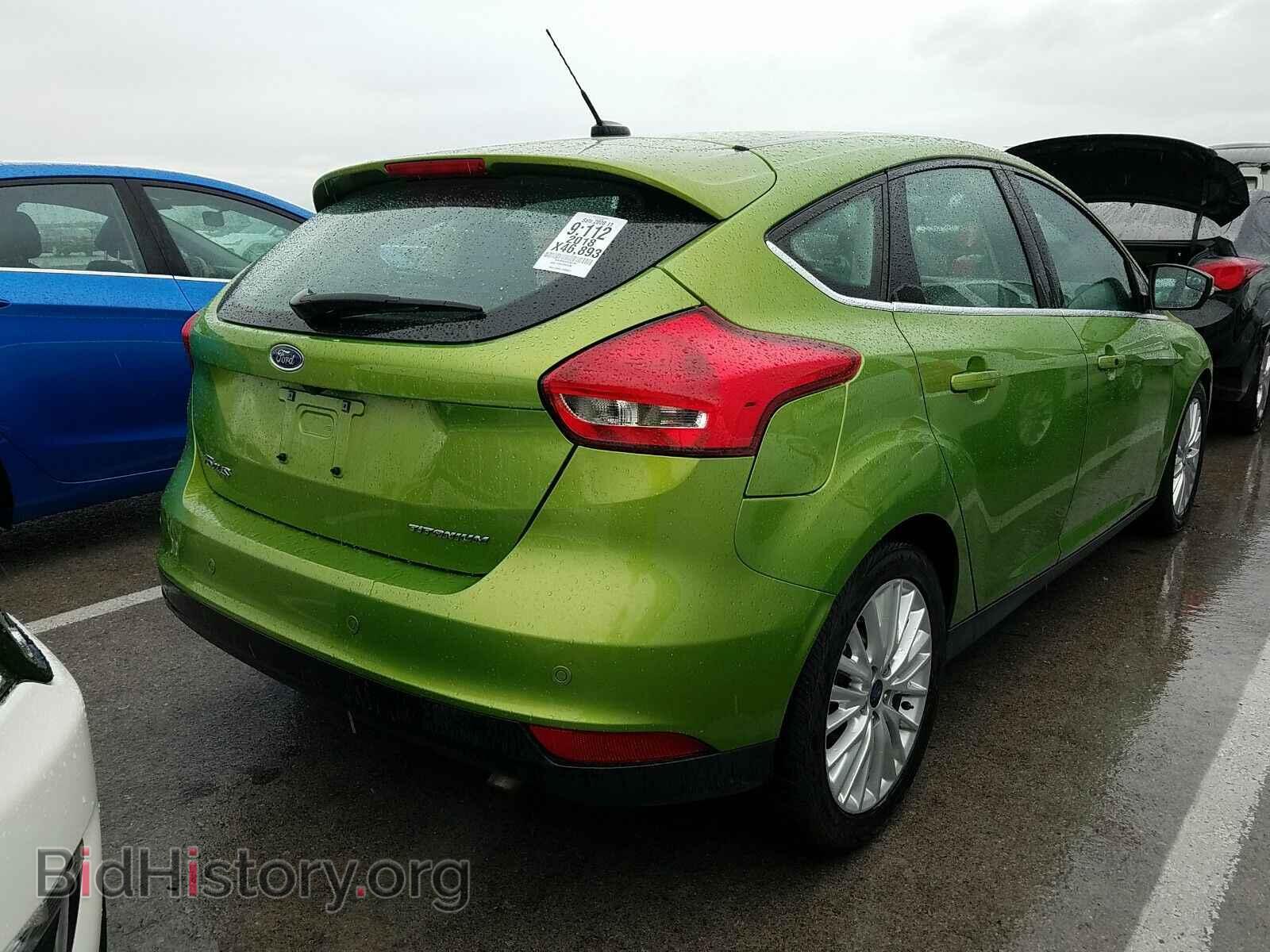 2018 Ford Focus - VIN: 1FADP3N28JL326708 - Фото 2