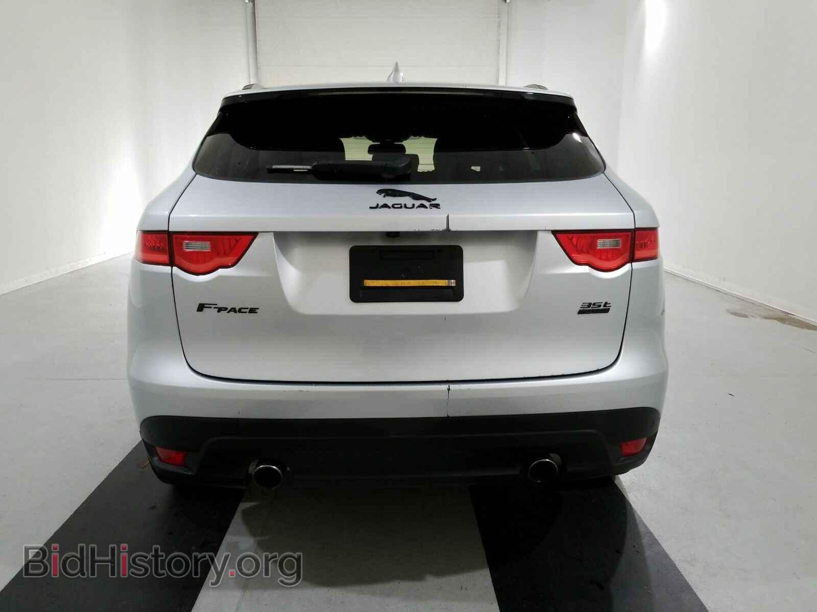 2017 Jaguar F-PACE - VIN: SADCK2BV7HA068883 - Фото 5