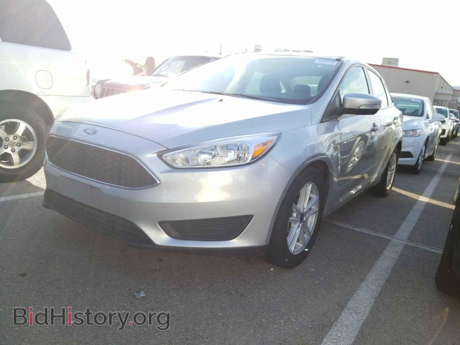 Фотография 1FADP3F2XHL296443 - Ford Focus 2017