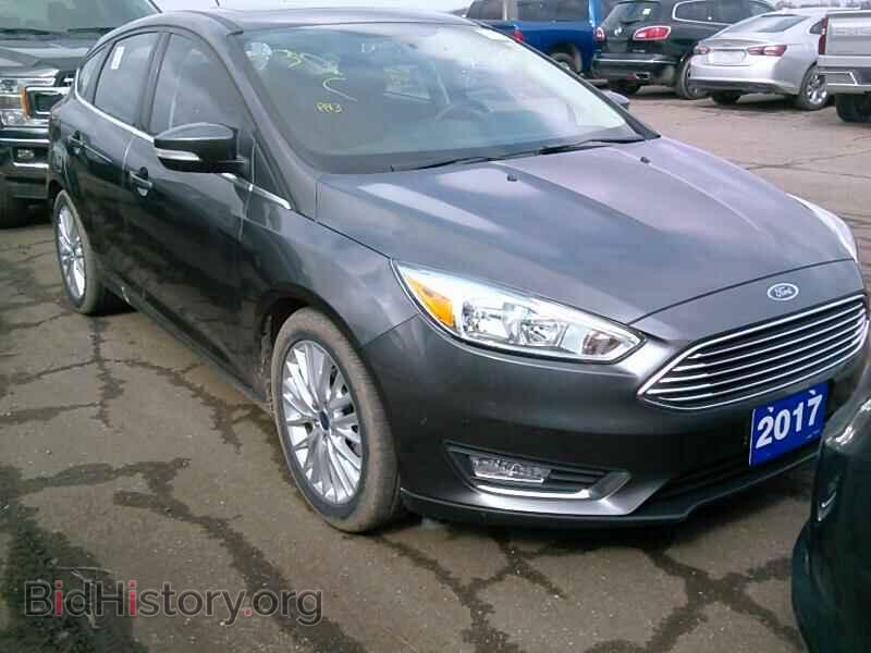 2017 Ford Focus - VIN: 1FADP3N27HL207493 - Photo 8