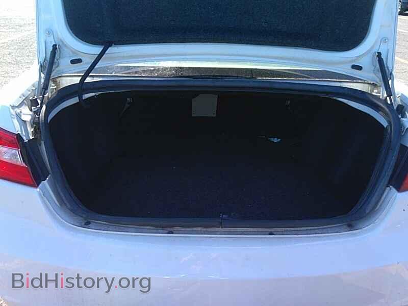 2011 Chrysler 200 - VIN: 1C3BC1FB6BN623678 - Фото 7