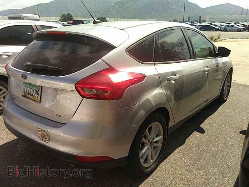 2017 Ford Focus - VIN: 1FADP3K25HL245793 - Фото 2