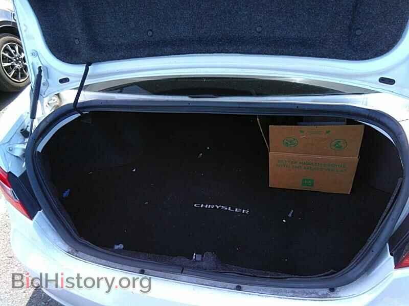 2014 Chrysler 200 - VIN: 1C3CCBBB0EN132219 - Фото 7