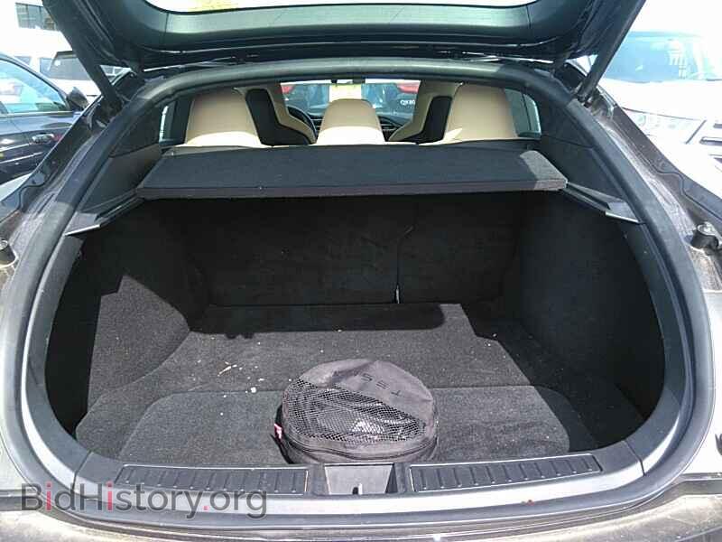 2016 Tesla Model S - VIN: 5YJSA1E12GF173429 - Фото 7