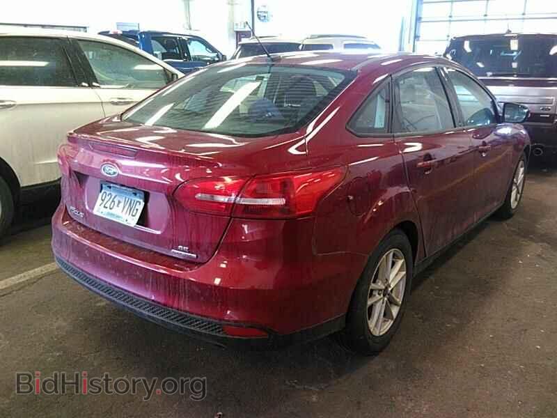 2016 Ford Focus - VIN: 1FADP3F20GL337032 - Фото 2