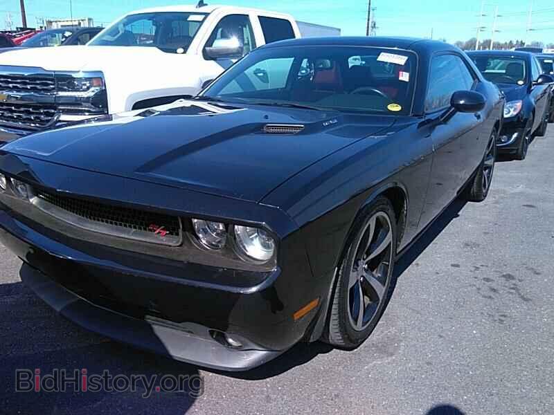 Photo 2C3CDYBT6EH137569 - Dodge Challenger 2014