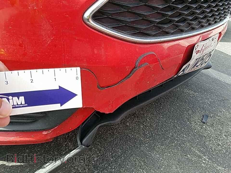 2017 Ford Focus - VIN: 1FADP3F25HL304240 - Фото 9