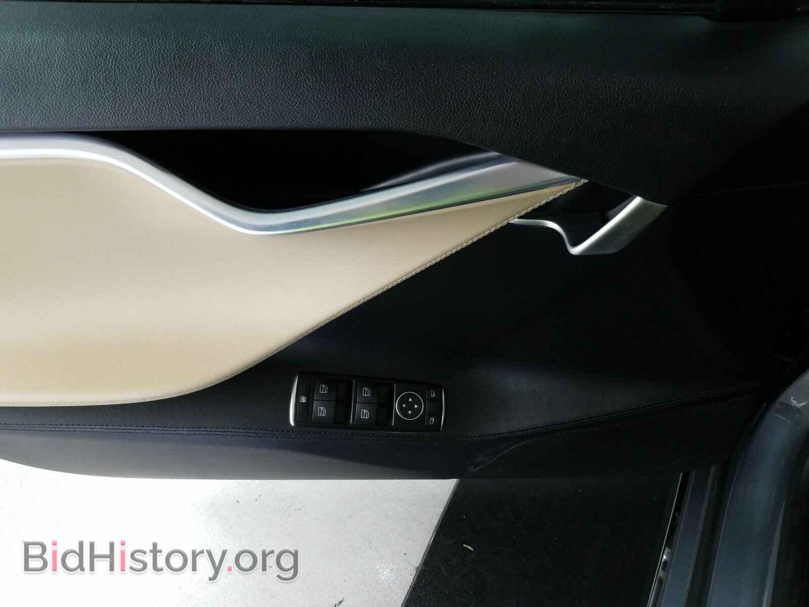 2013 Tesla Model S - VIN: 5YJSA1CG1DFP14800 - Photo 9