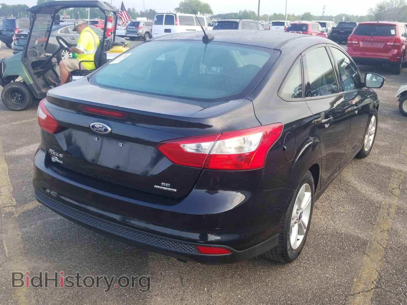 2014 Ford Focus - VIN: 1FADP3F26EL392193 - Photo 2