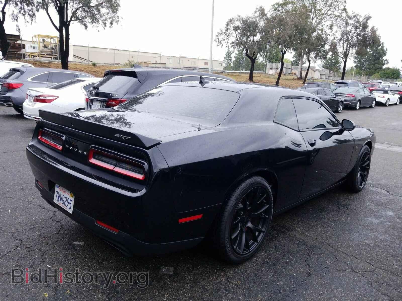2016 Dodge Challenger - VIN: 2C3CDZC97GH344435 - Фото 2