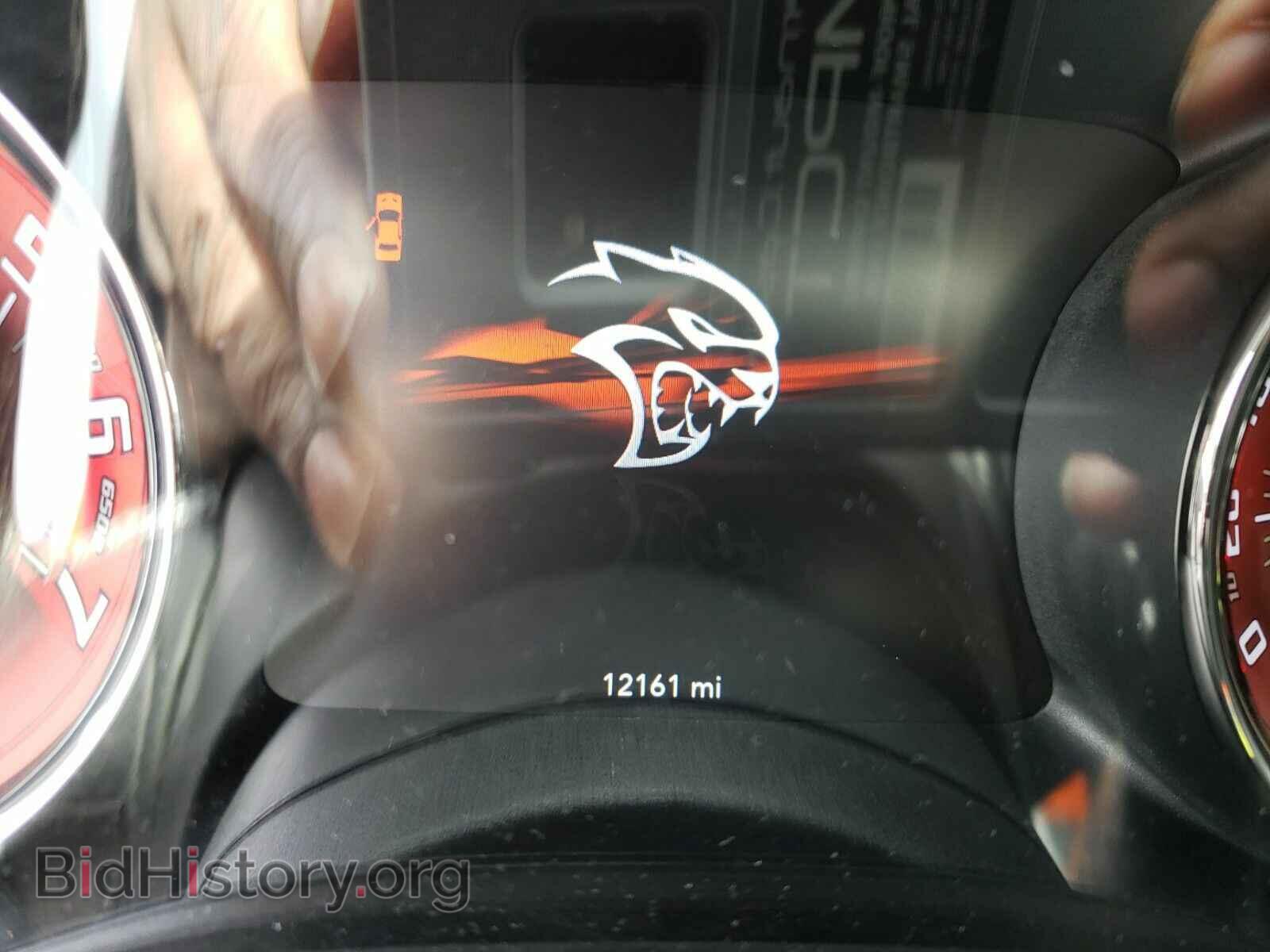 2016 Dodge Challenger - VIN: 2C3CDZC99GH335848 - Photo 5