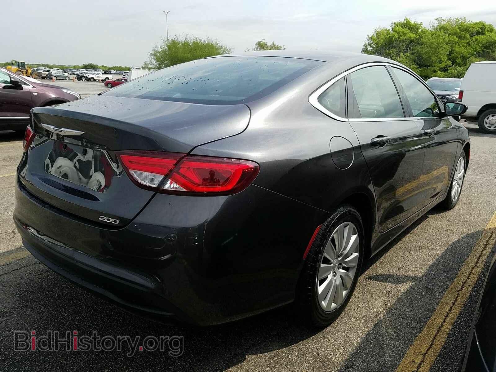 2017 Chrysler 200 - VIN: 1C3CCCFB1HN512254 - Фото 2