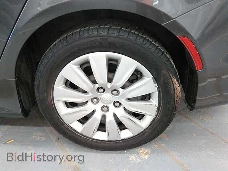 2017 Chrysler 200 - VIN: 1C3CCCFB1HN512254 - Фото 8