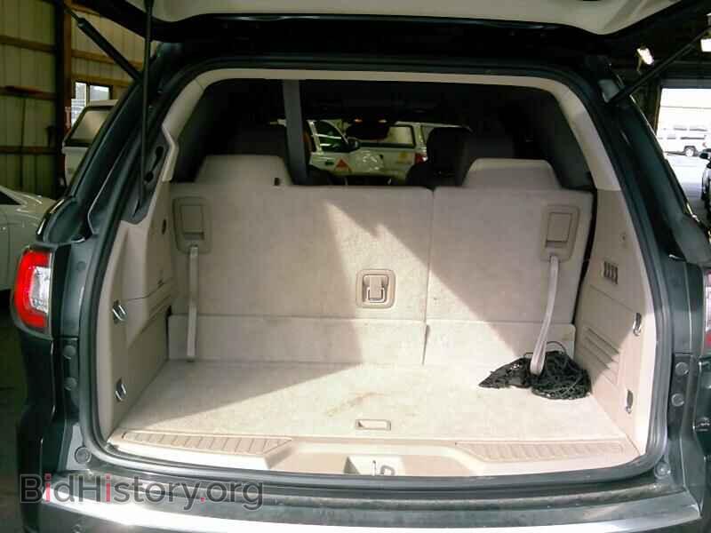 2016 GMC Acadia - VIN: 1GKKVTKD0GJ191083 - Photo 7