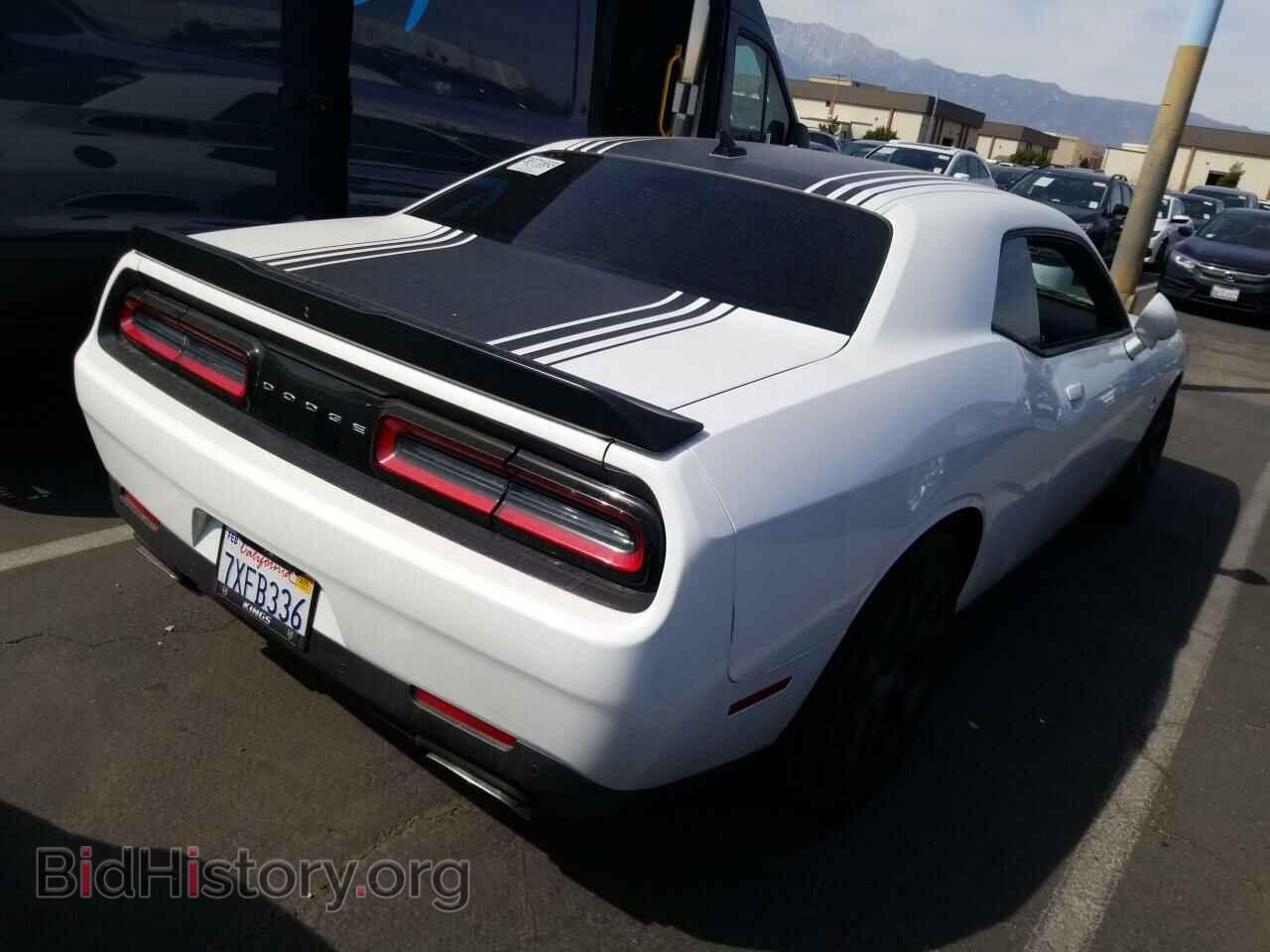 2016 Dodge Challenger - VIN: 2C3CDZFJ3GH264443 - Фото 2