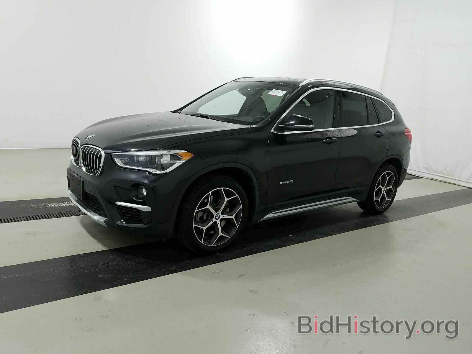 Фотография WBXHT3C37H5F76822 - BMW X1 2017