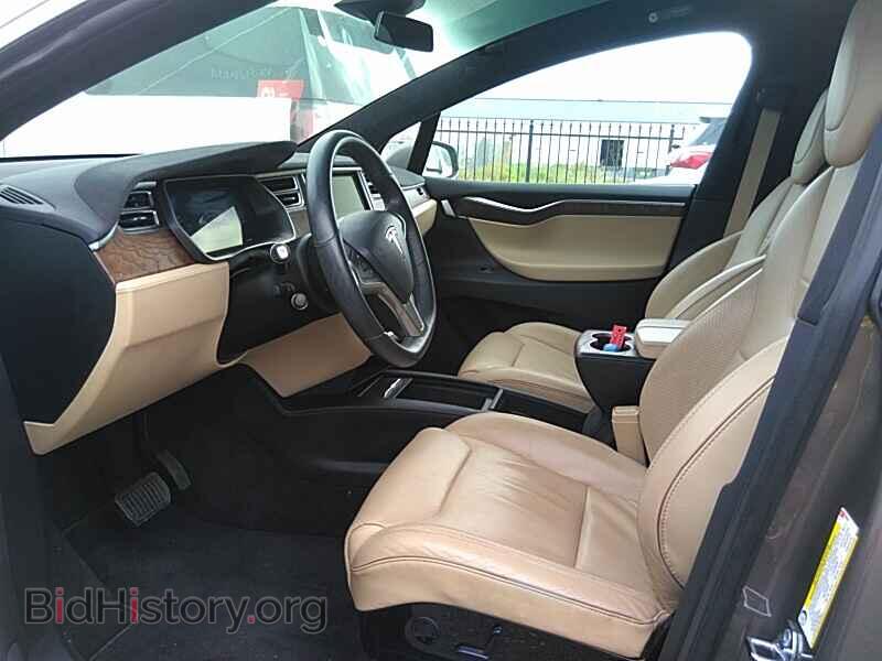 2016 Tesla Model X - VIN: 5YJXCBE28GF025056 - Photo 3