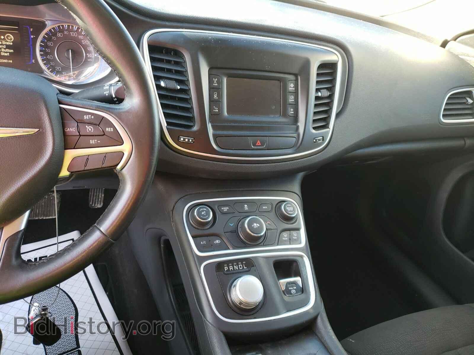 2017 Chrysler 200 - VIN: 1C3CCCFB1HN509516 - Фото 4