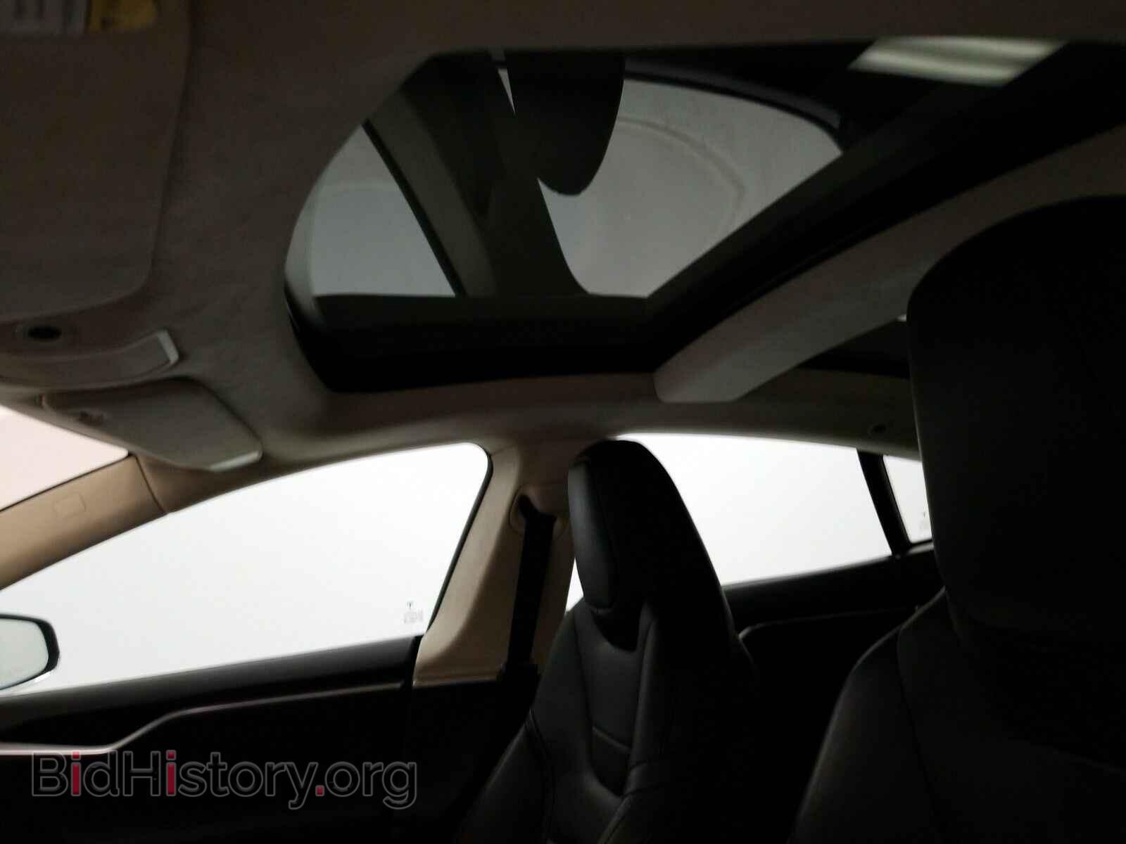 2016 Tesla Model S - VIN: 5YJSA1E28GF133218 - Photo 14