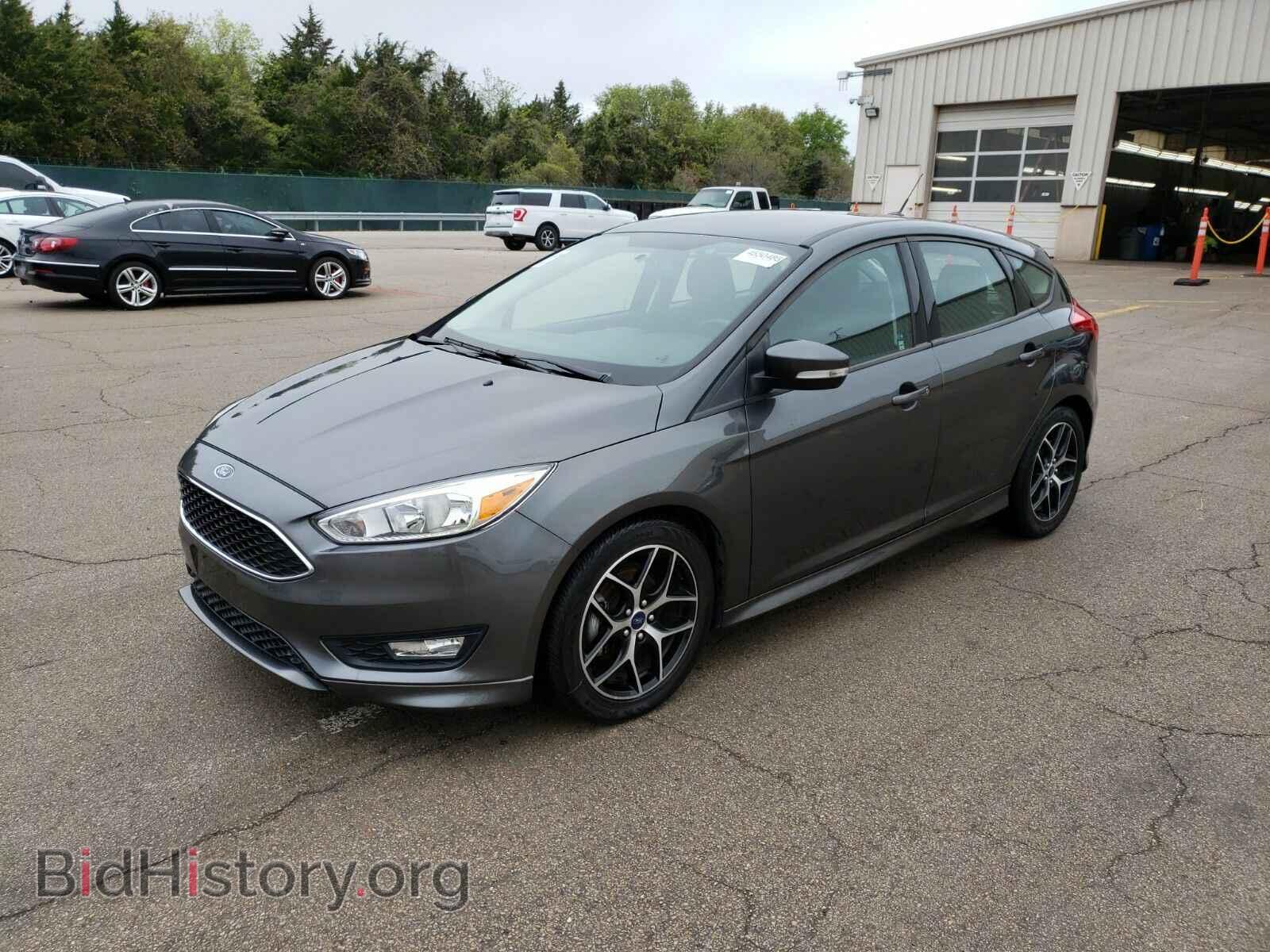 Фотография 1FADP3K26GL372602 - Ford Focus 2016