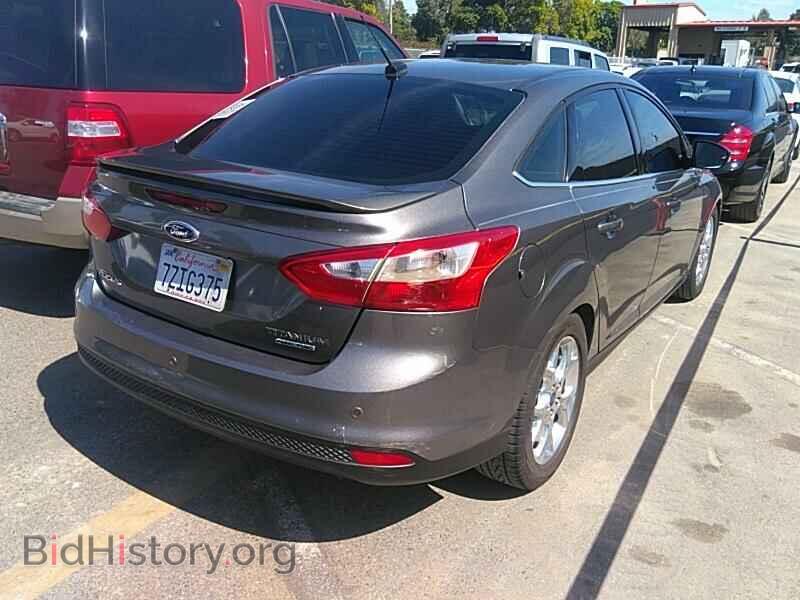 2013 Ford Focus - VIN: 1FADP3J21DL131382 - Photo 2