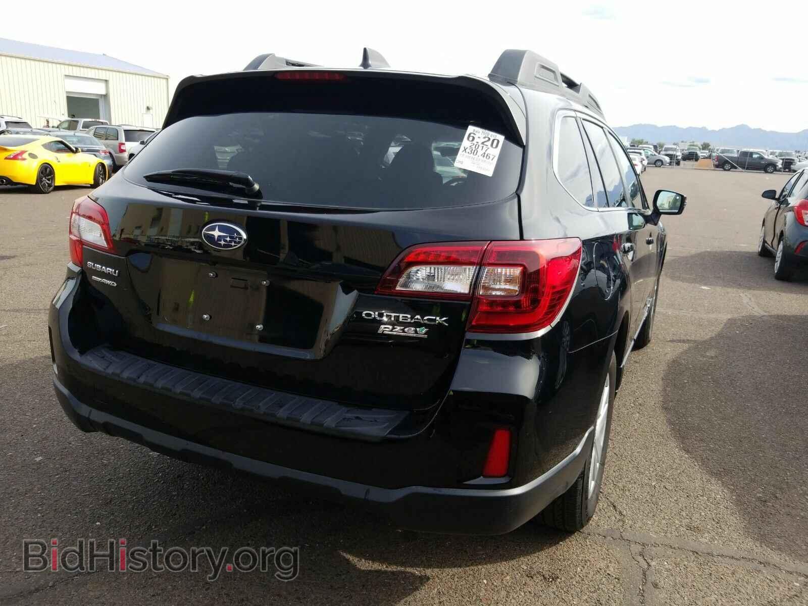 2017 Subaru Outback - VIN: 4S4BSAHC9H3285200 - Фото 2