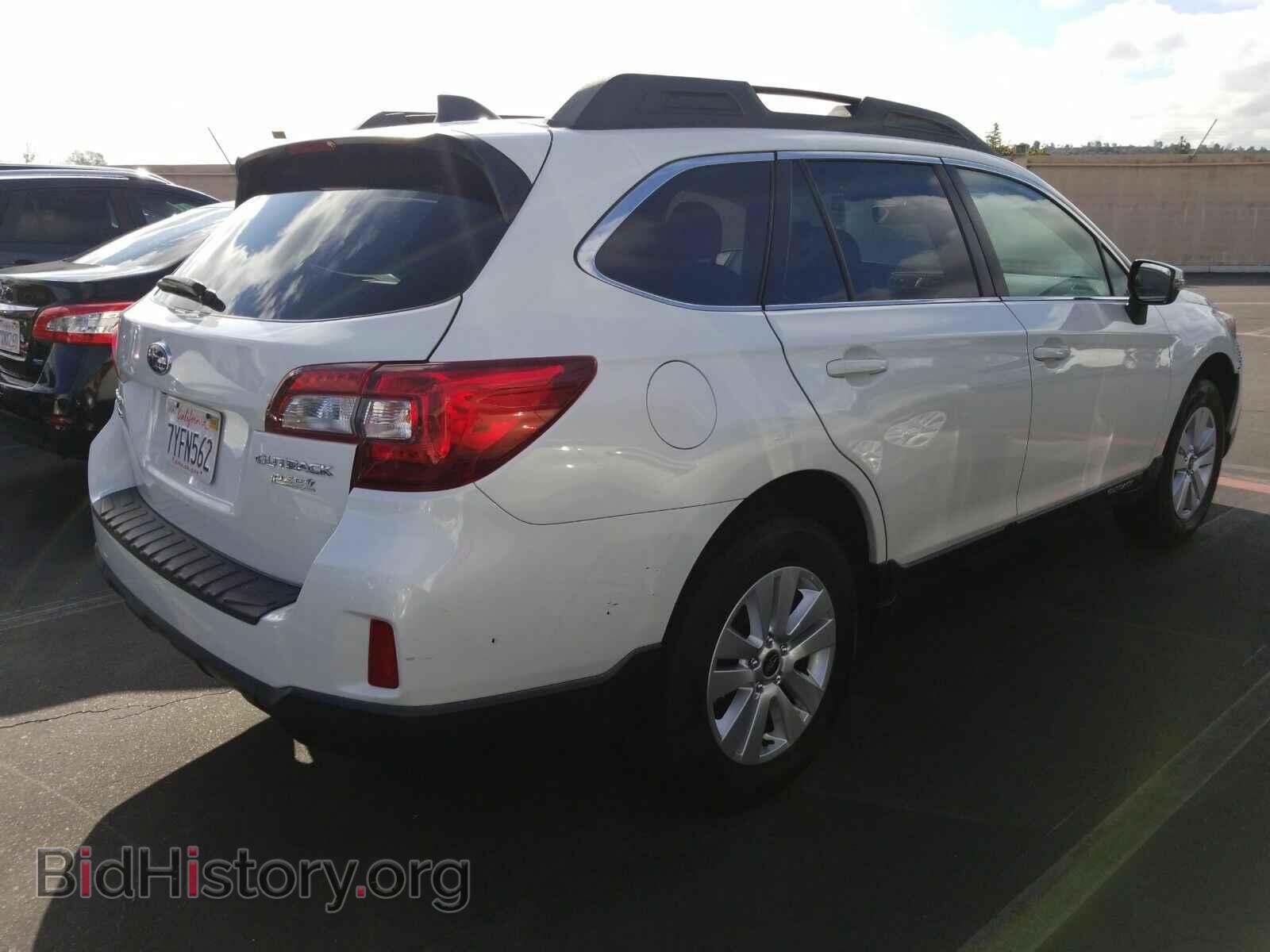 2017 Subaru Outback - VIN: 4S4BSAFC6H3401892 - Фото 2