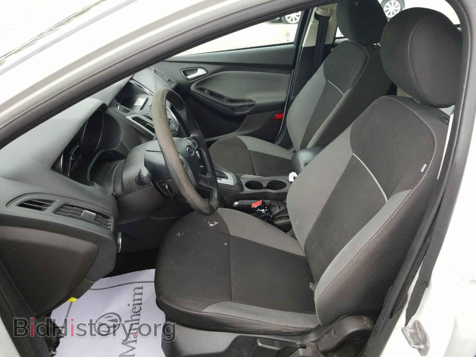 2013 Ford Focus - VIN: 1FADP3K29DL375232 - Фото 3