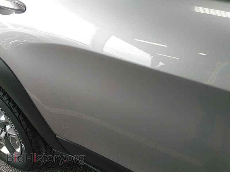 2019 Jeep Cherokee - VIN: 1C4PJMBX8KD301737 - Photo 8