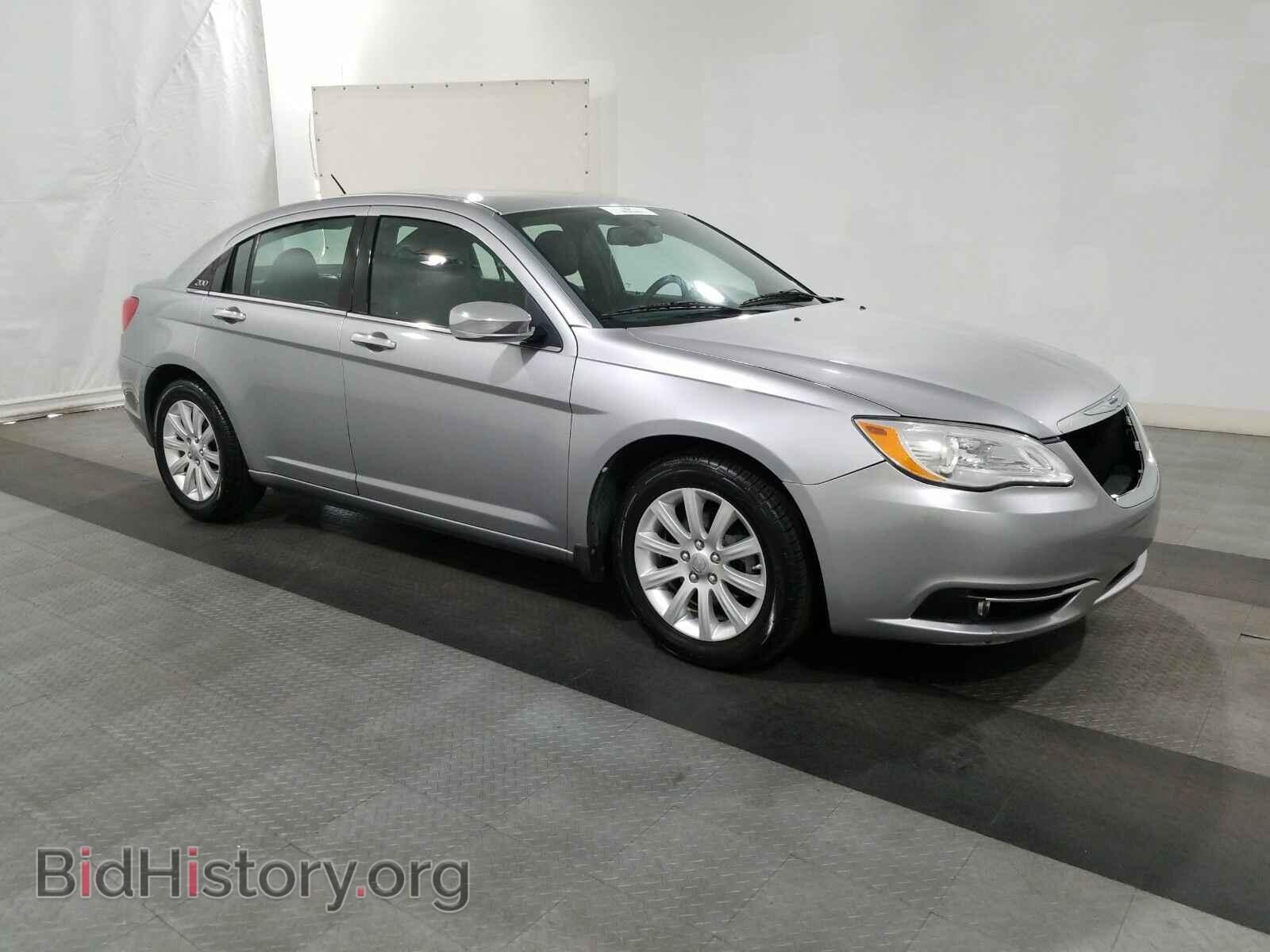 2013 Chrysler 200 - VIN: 1C3CCBCG4DN528758 - Фото 3