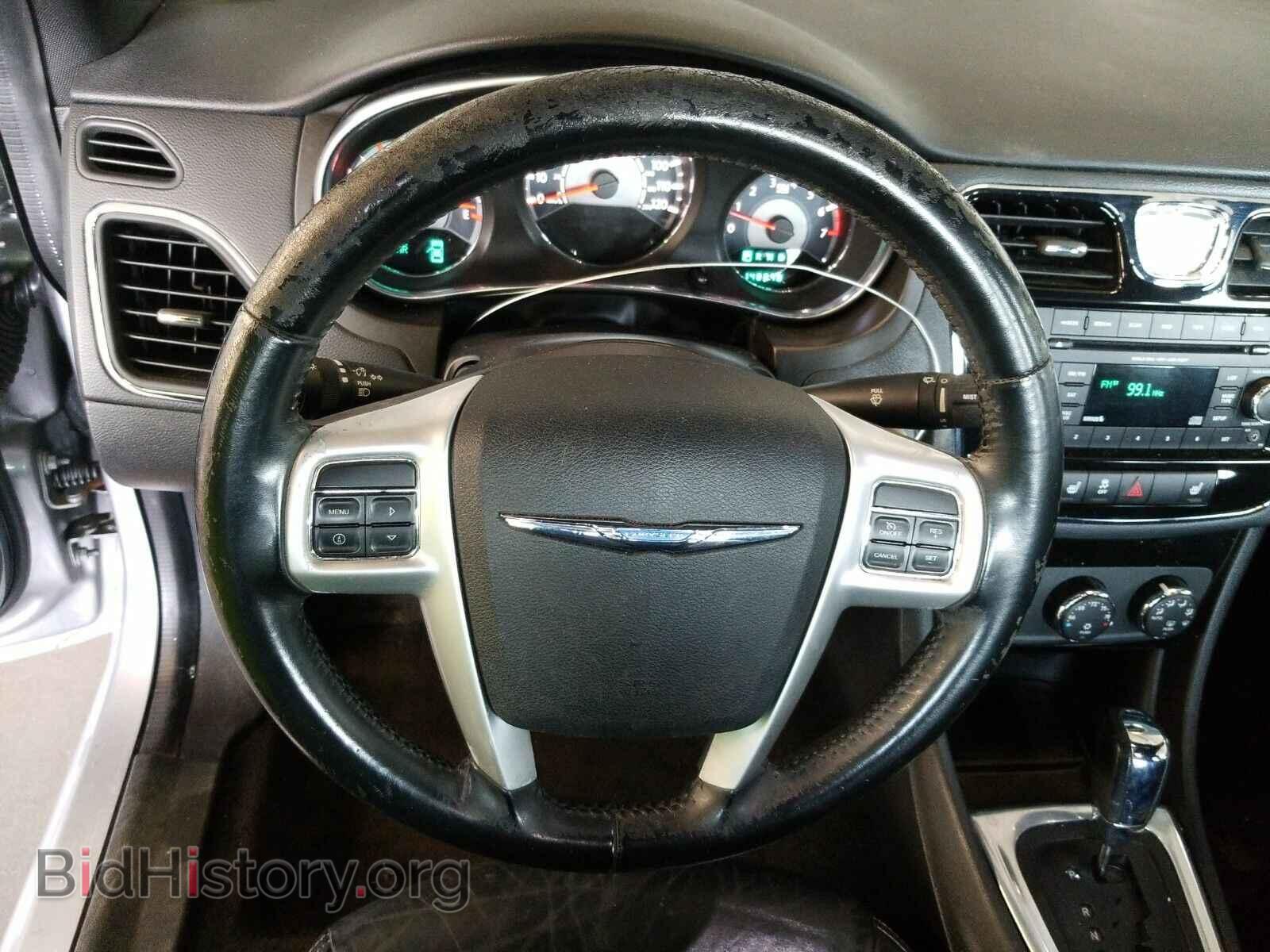 2013 Chrysler 200 - VIN: 1C3CCBCG4DN528758 - Фото 10