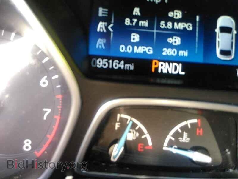 2016 Ford Focus - VIN: 1FADP3F27GL204476 - Photo 5