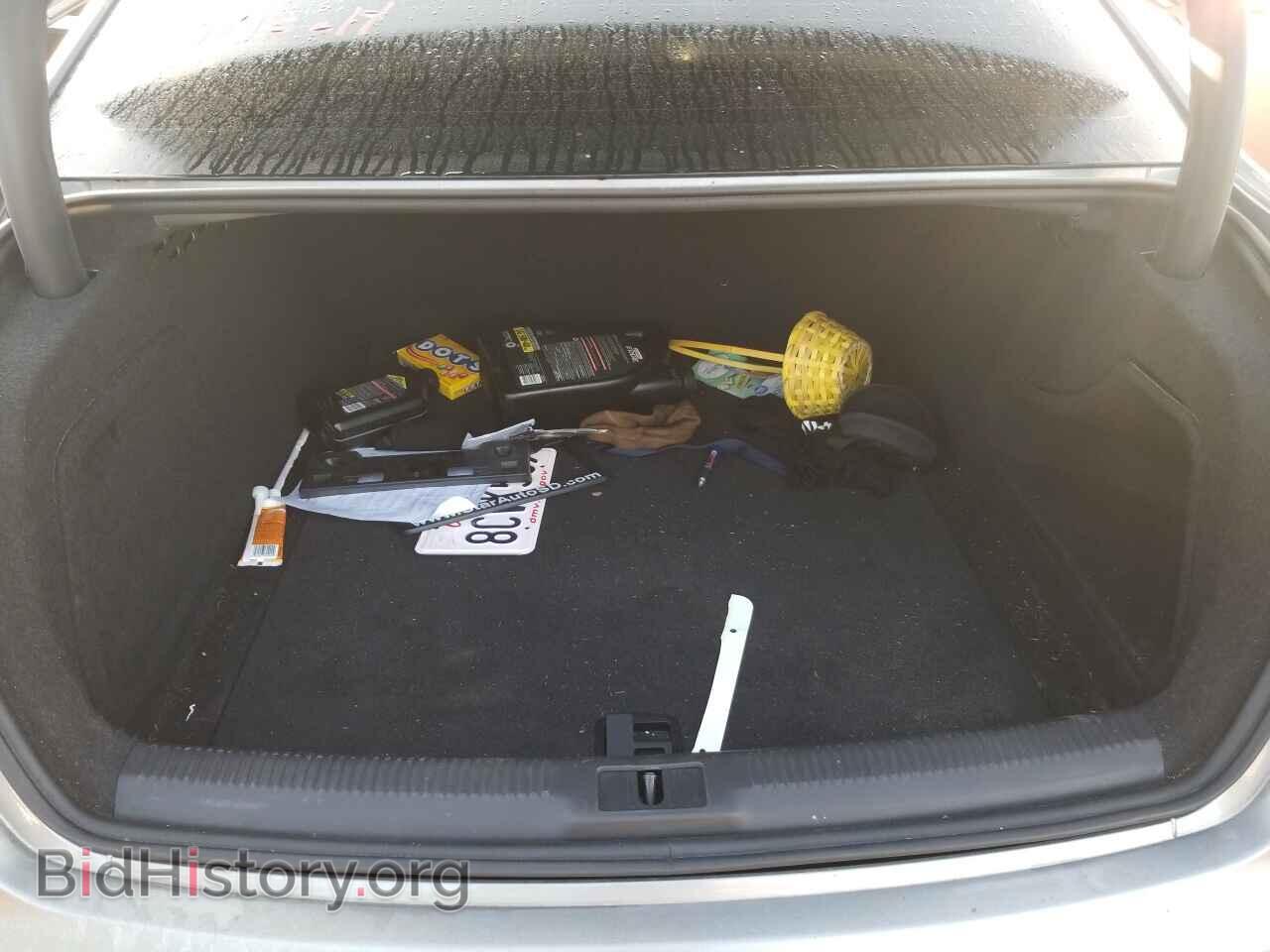 2011 Audi A4 - VIN: WAUBFAFL2BN028125 - Фото 7