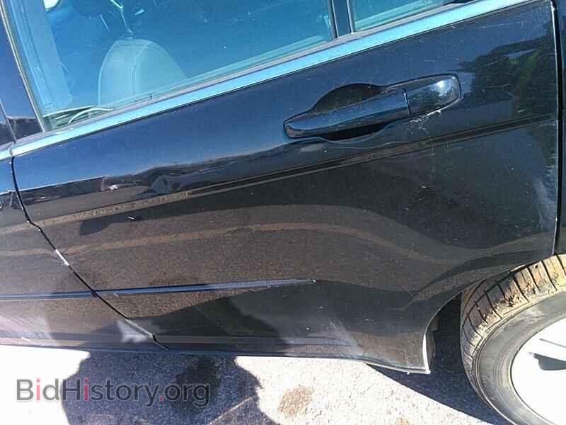 2013 Chrysler 200 - VIN: 1C3CCBBB4DN666323 - Photo 8