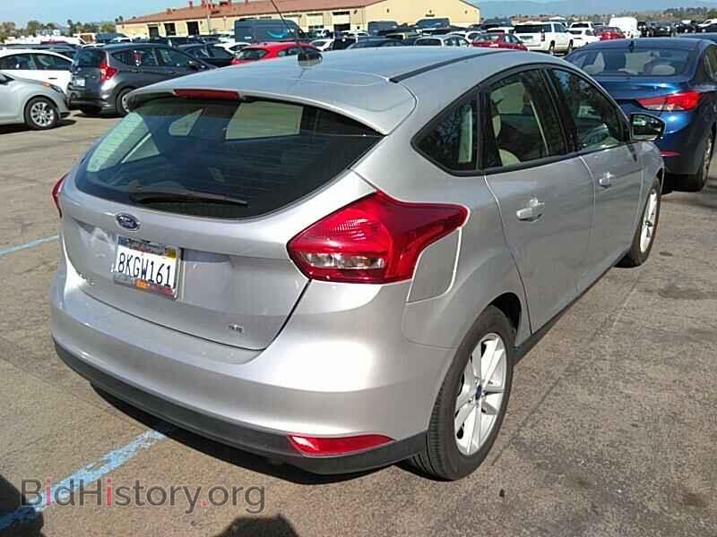 2018 Ford Focus - VIN: 1FADP3K22JL273363 - Фото 2