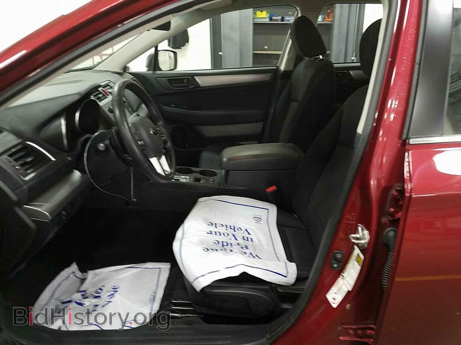 2017 Subaru Outback - VIN: 4S4BSAAC0H3323343 - Фото 3