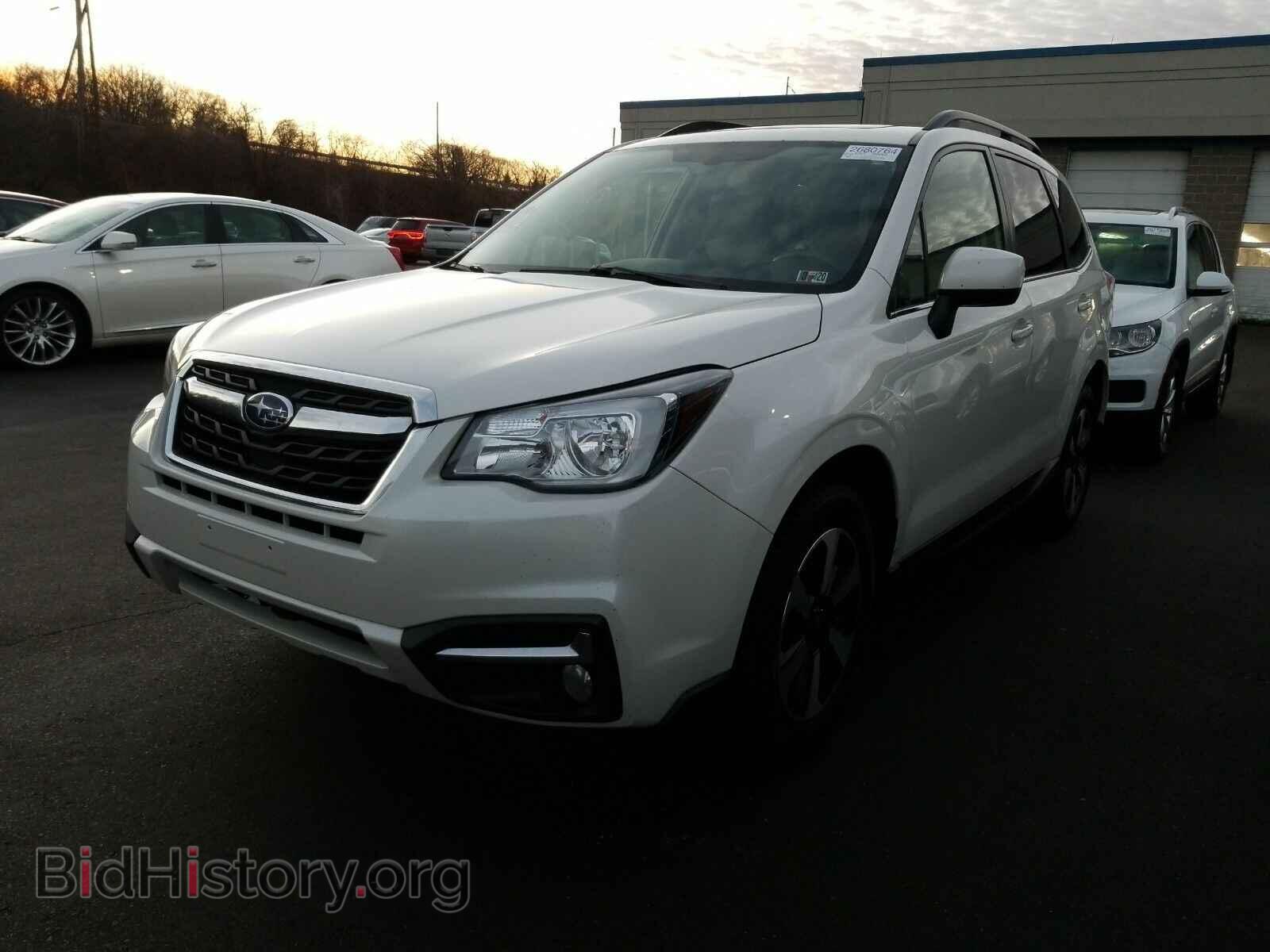 Фотография JF2SJAJC2HH550075 - Subaru Forester 2017