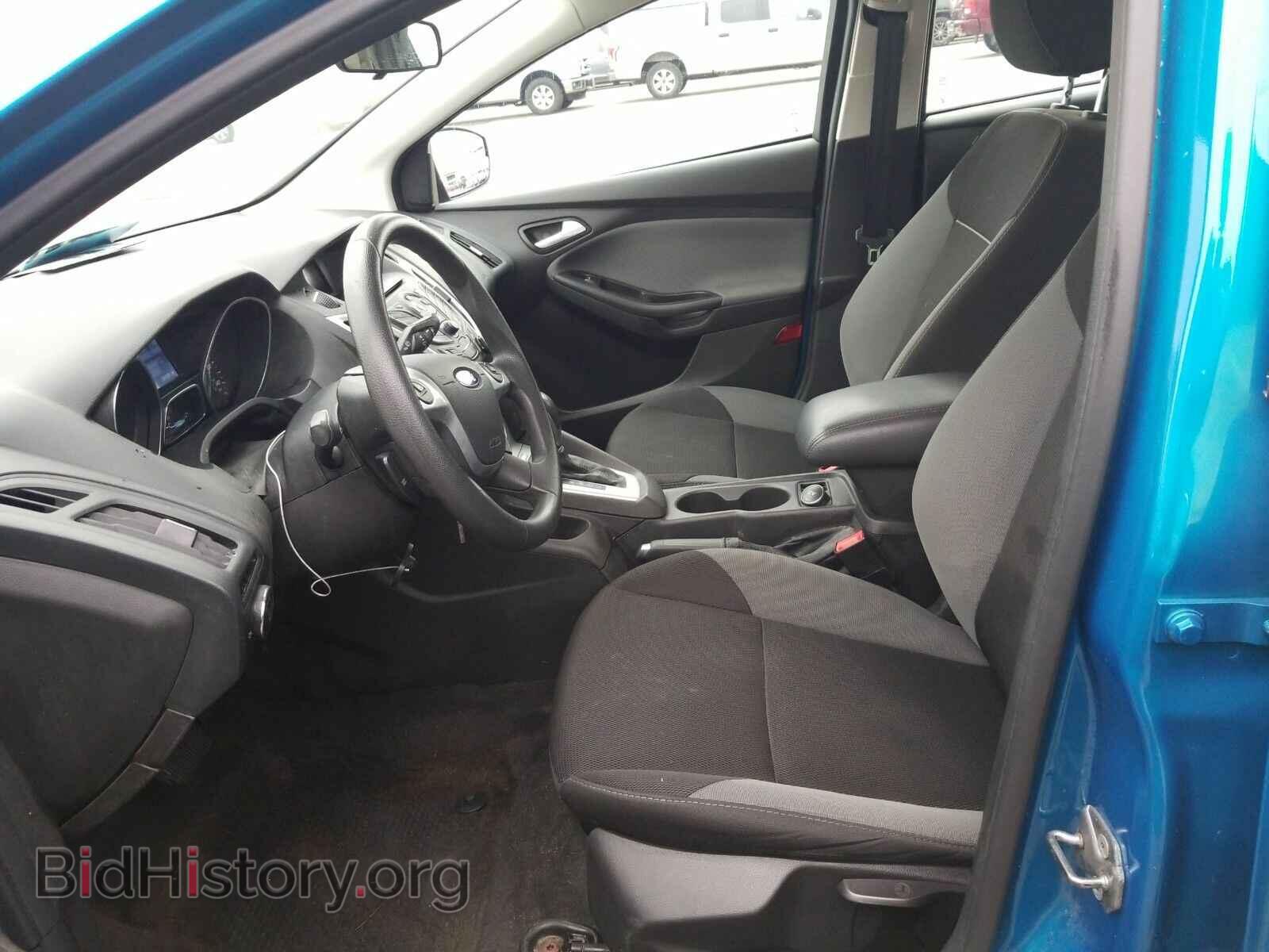 2013 Ford Focus - VIN: 1FADP3F24DL350412 - Фото 3
