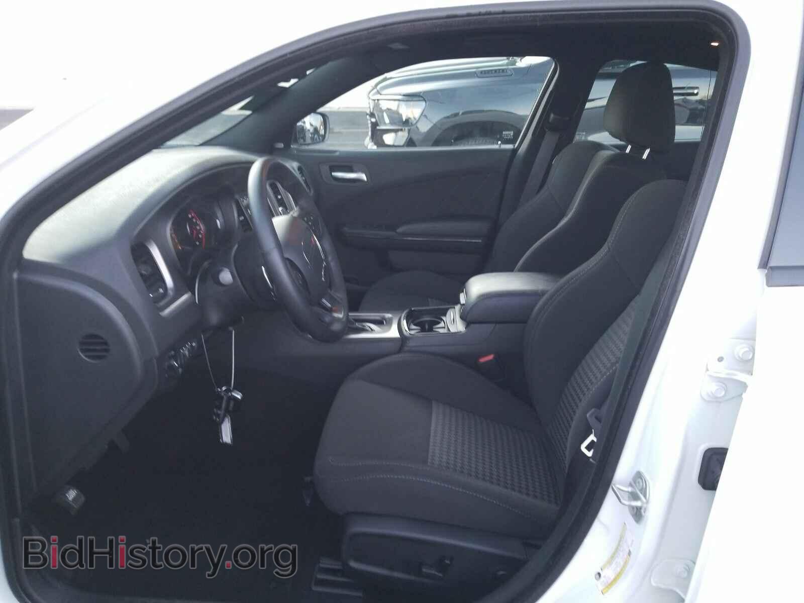 2019 Dodge Charger - VIN: 2C3CDXCT4KH608090 - Photo 3